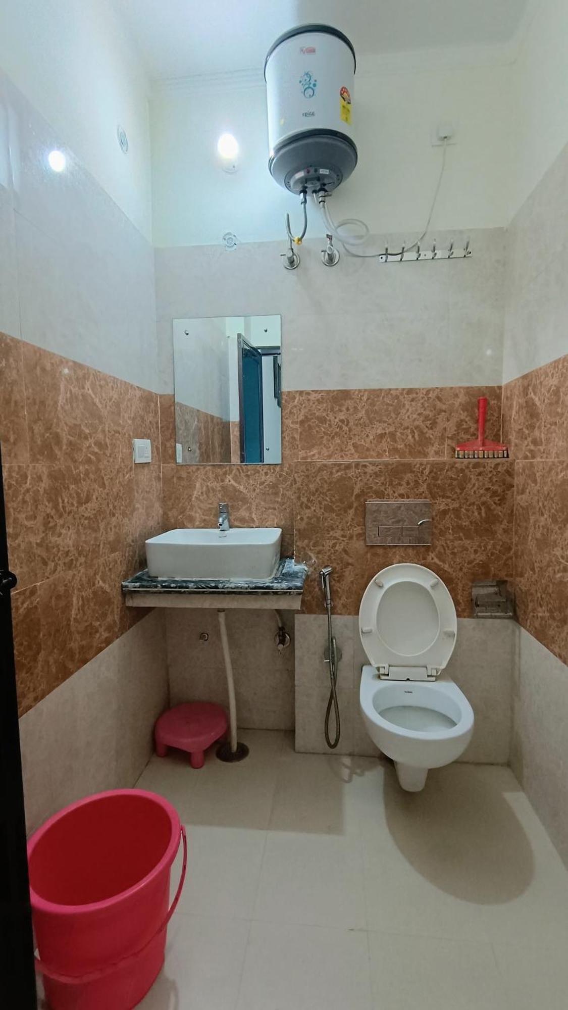 Olt Hostel Rishīkesh Екстериор снимка