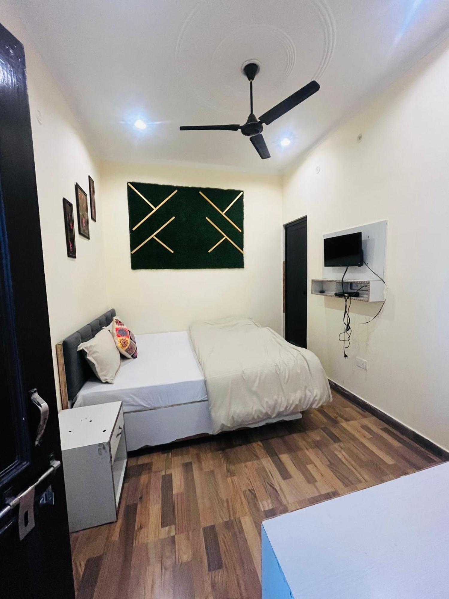 Olt Hostel Rishīkesh Екстериор снимка
