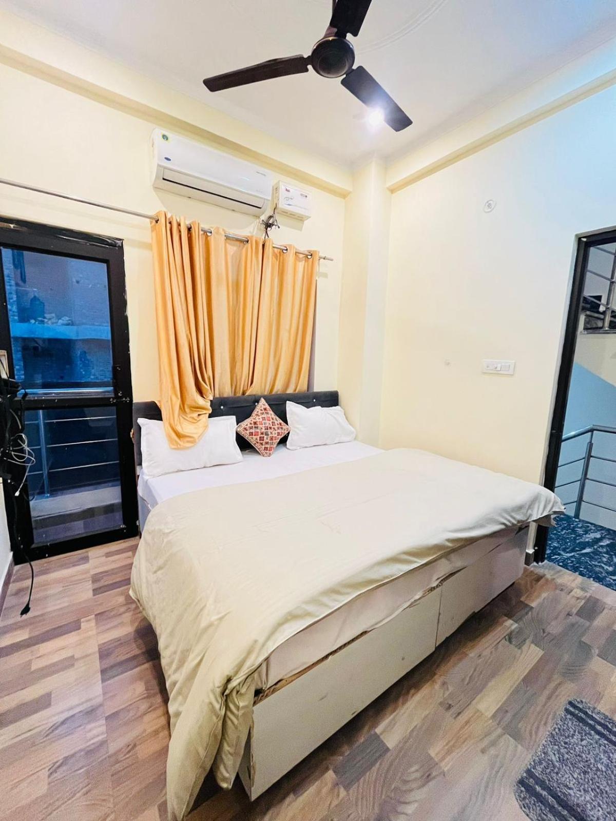 Olt Hostel Rishīkesh Стая снимка