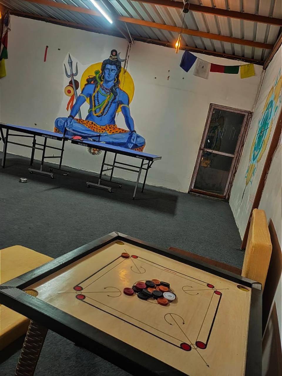 Olt Hostel Rishīkesh Екстериор снимка
