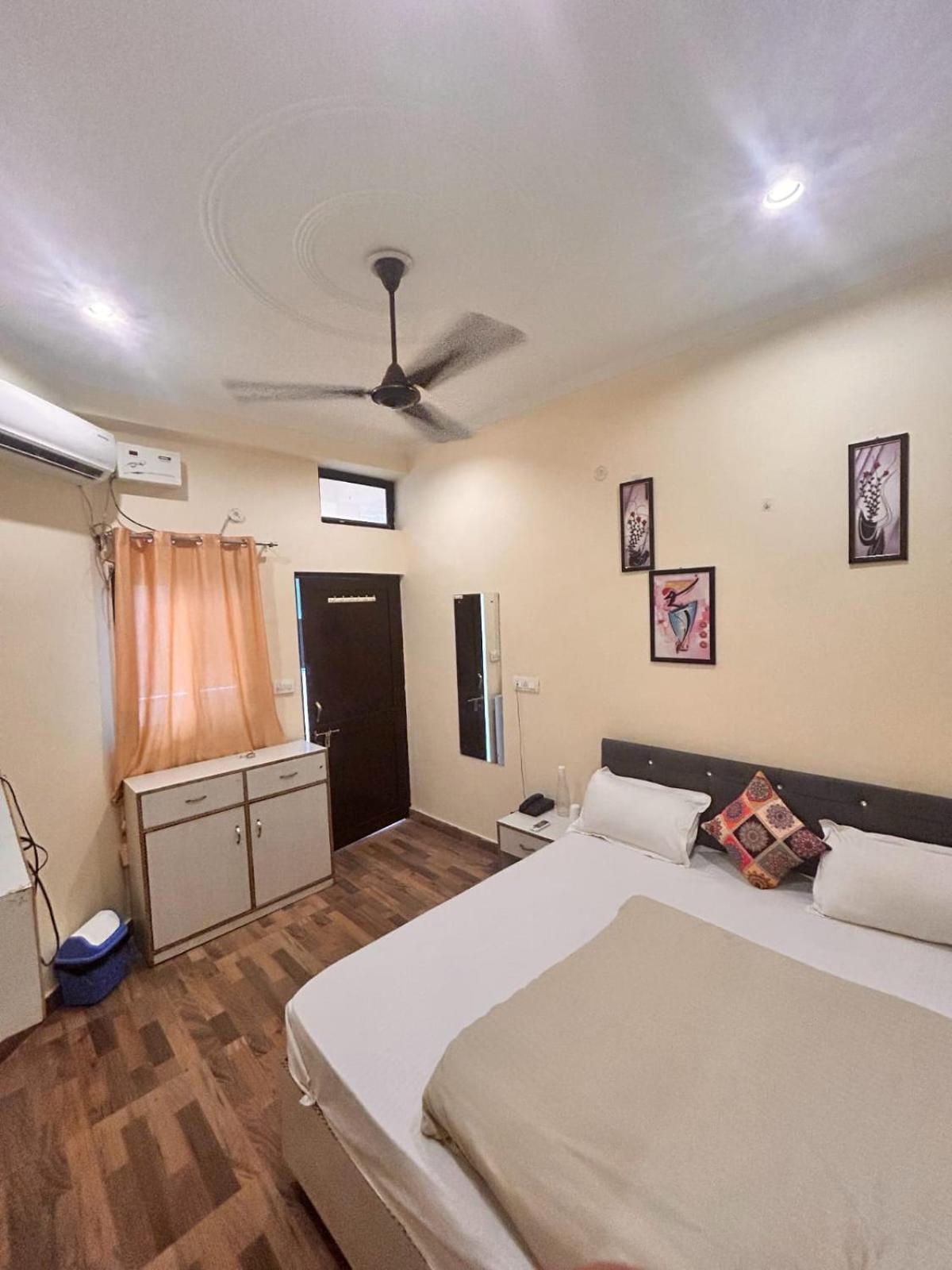 Olt Hostel Rishīkesh Екстериор снимка
